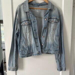 GAP Blue Jean Jacket Cropped Light Wash